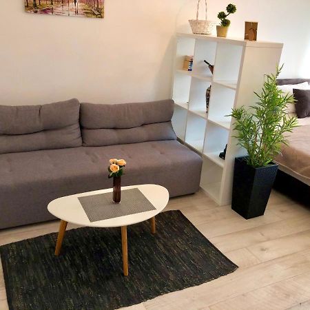 Modern Studio  Beograd Eksteriør billede