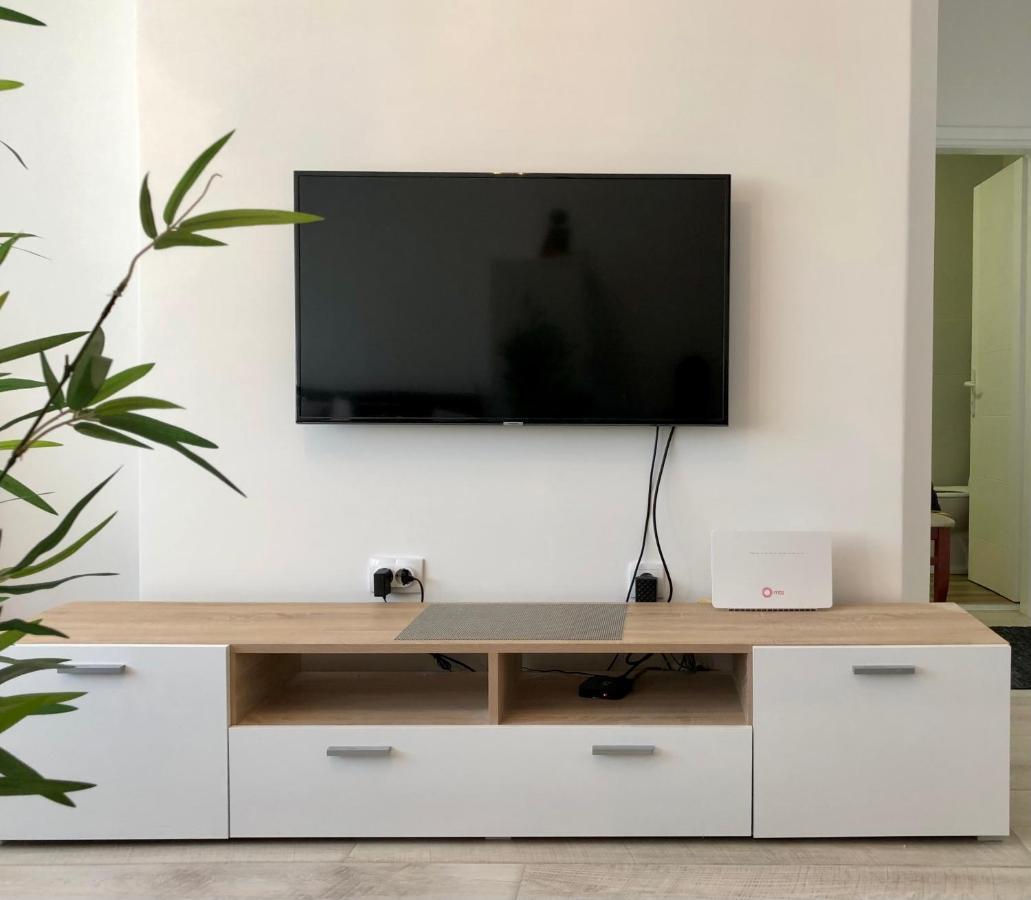 Modern Studio  Beograd Eksteriør billede