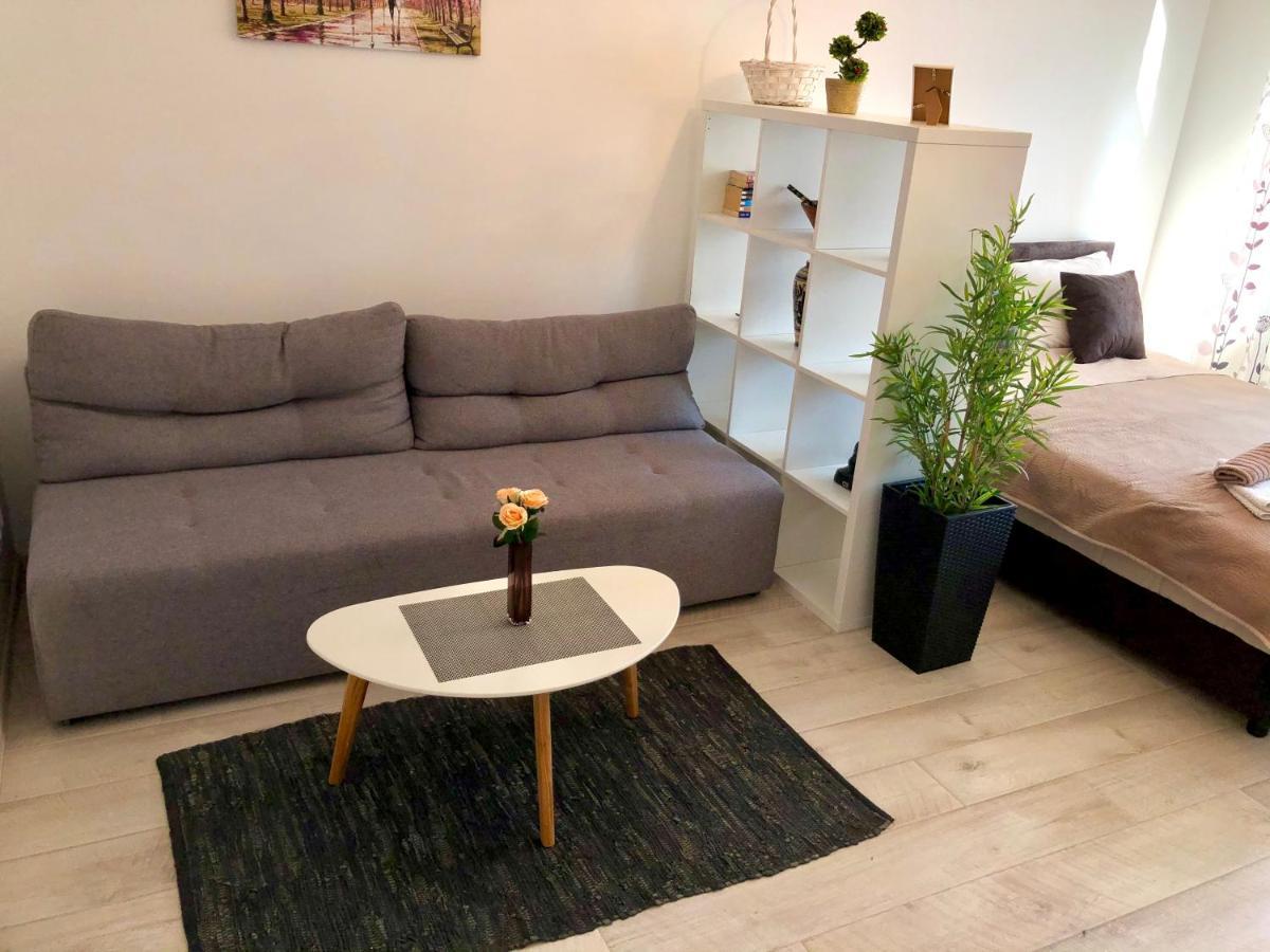 Modern Studio  Beograd Eksteriør billede